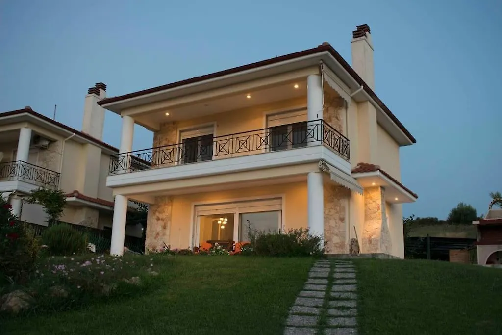 Seaview Villa With Shared Pool In Pefkochori 0*,