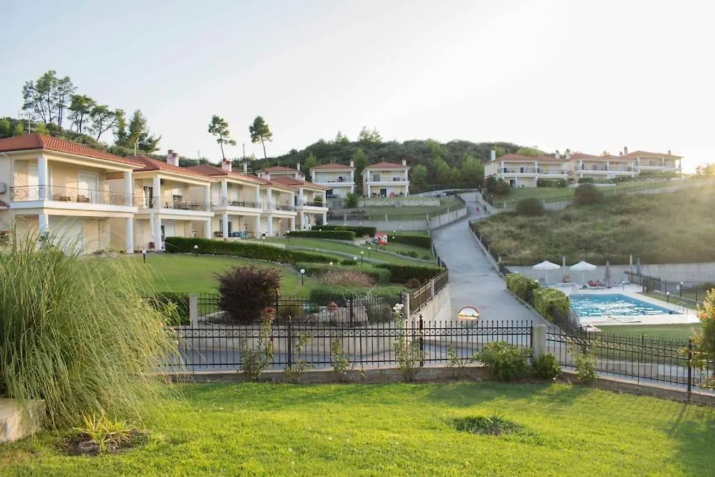 Seaview Villa With Shared Pool In Pefkochori